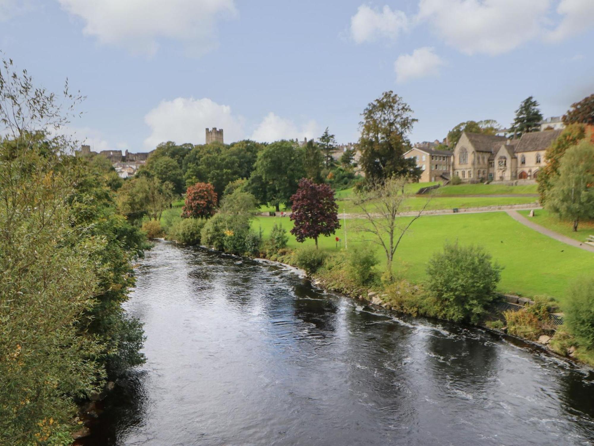 King'S Cottage Crakehall Luaran gambar